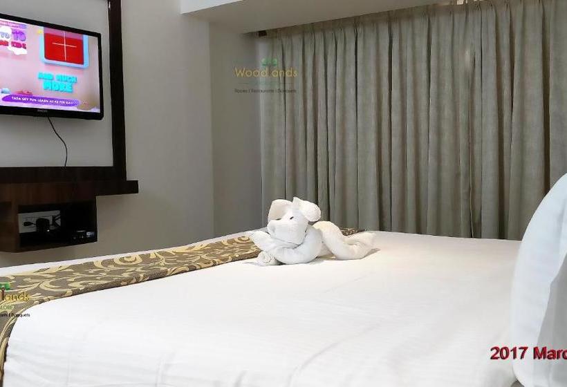 Otel Arcot Woodlands