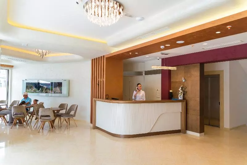Hotel Kadmo By Aycon