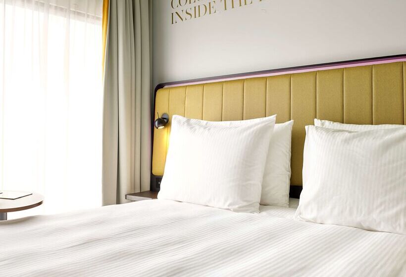 هتل Park Inn By Radisson Hasselt