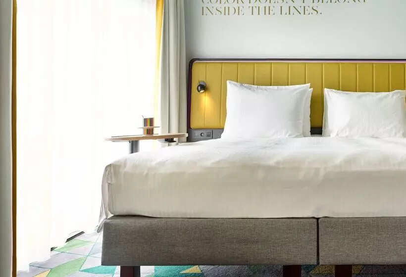 هتل Park Inn By Radisson Hasselt