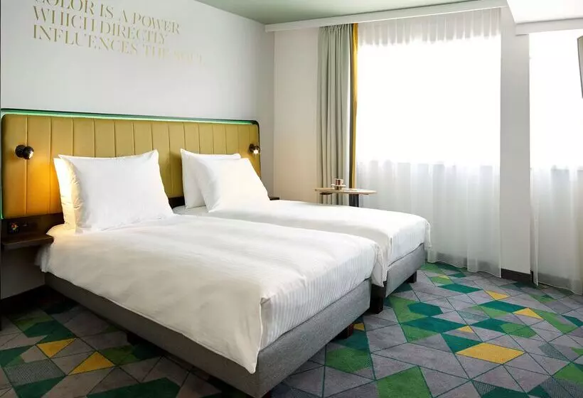 هتل Park Inn By Radisson Hasselt