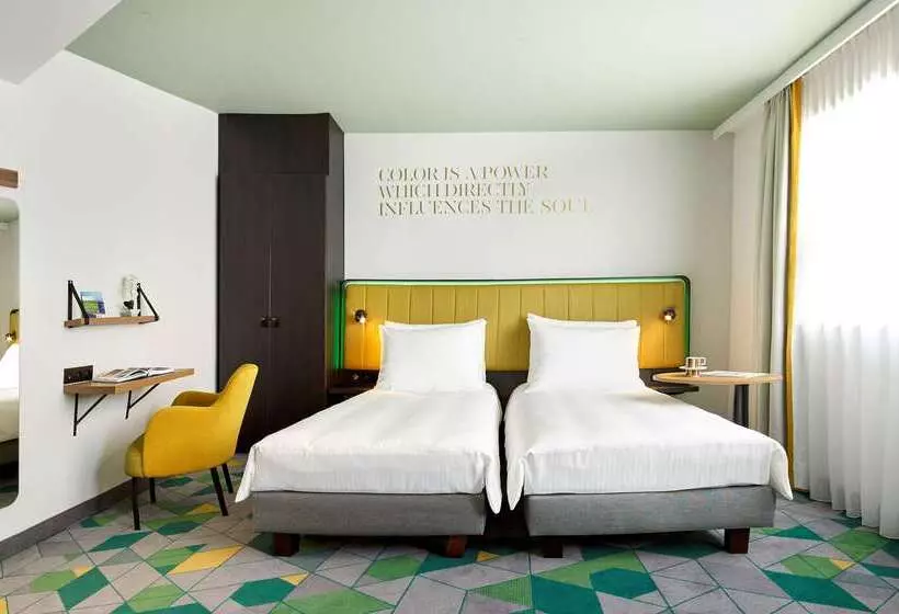 هتل Park Inn By Radisson Hasselt