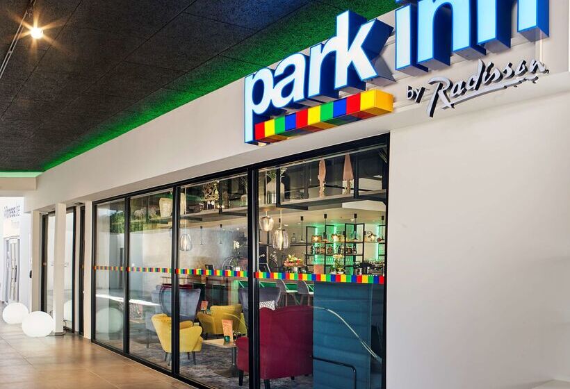 هتل Park Inn By Radisson Hasselt