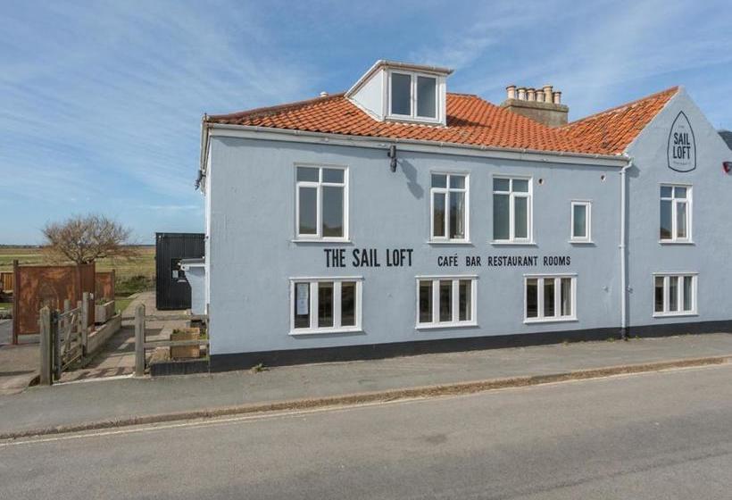 בית מלון כפרי The Sail Loft