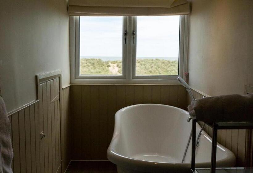 בית מלון כפרי The Sail Loft