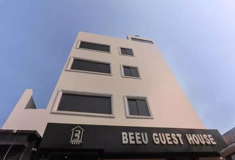 ホテル Super Collection O Belgacihia Near Kolkata Railway Station Formerly Beeu Guest House