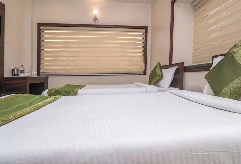 ホテル Super Collection O Belgacihia Near Kolkata Railway Station Formerly Beeu Guest House