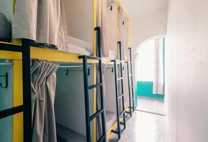 Wonderloft Hostel Kota Tua