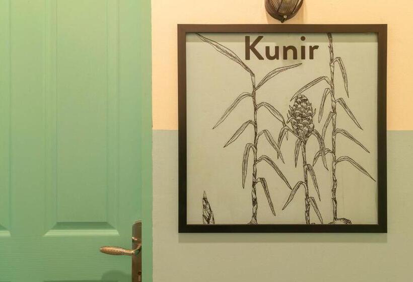 Wonderloft Hostel Kota Tua