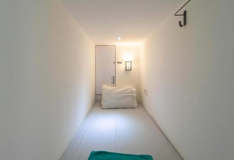 Wonderloft Hostel Kota Tua