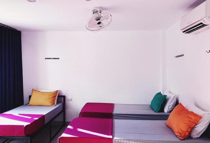 Tribee Cotu Hostel