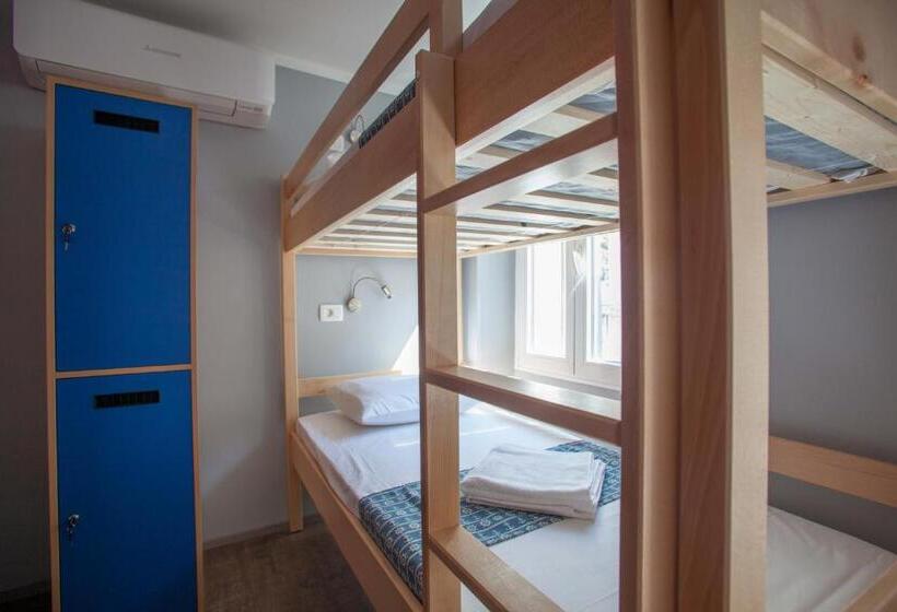 Hostel Adriatic Piran