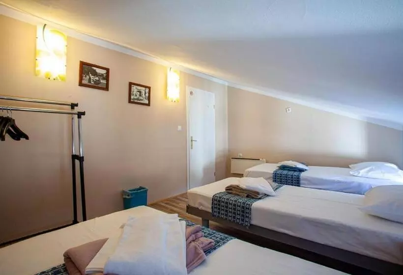 Hostel Adriatic Piran