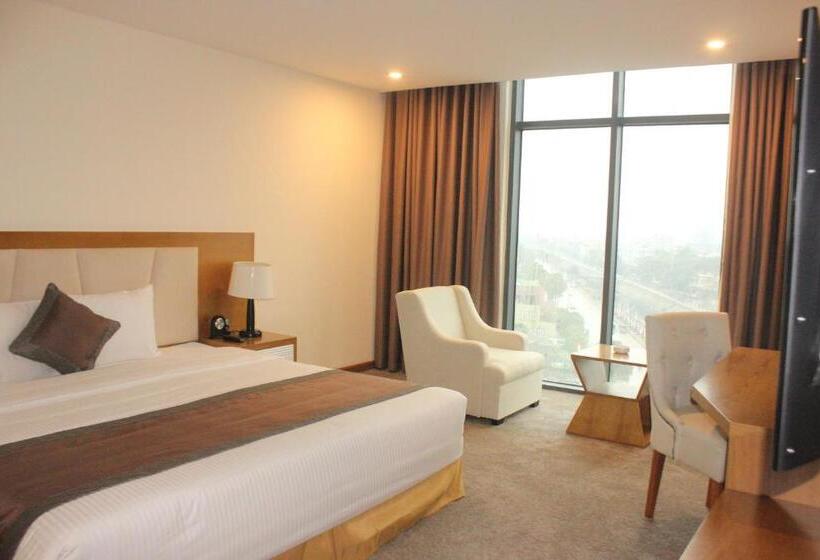 ホテル Muong Thanh Cua Dong