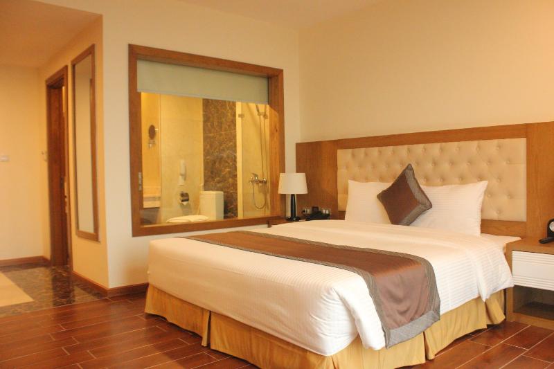 ホテル Muong Thanh Cua Dong