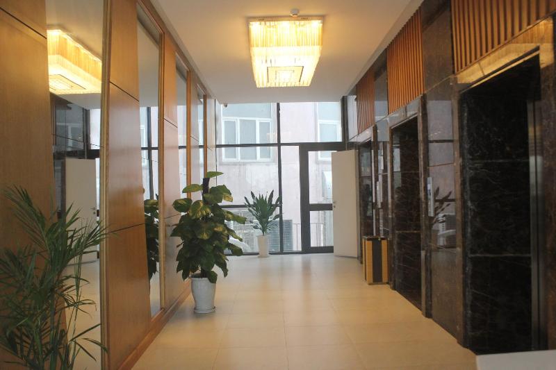 ホテル Muong Thanh Cua Dong