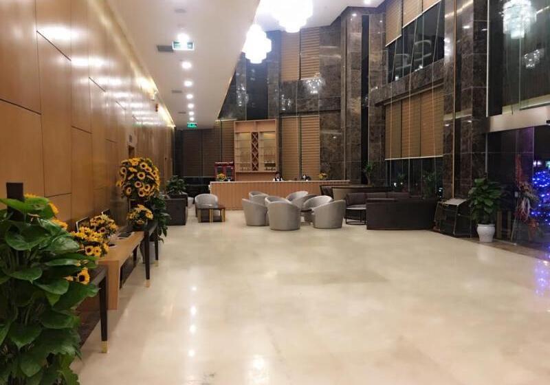 ホテル Muong Thanh Cua Dong