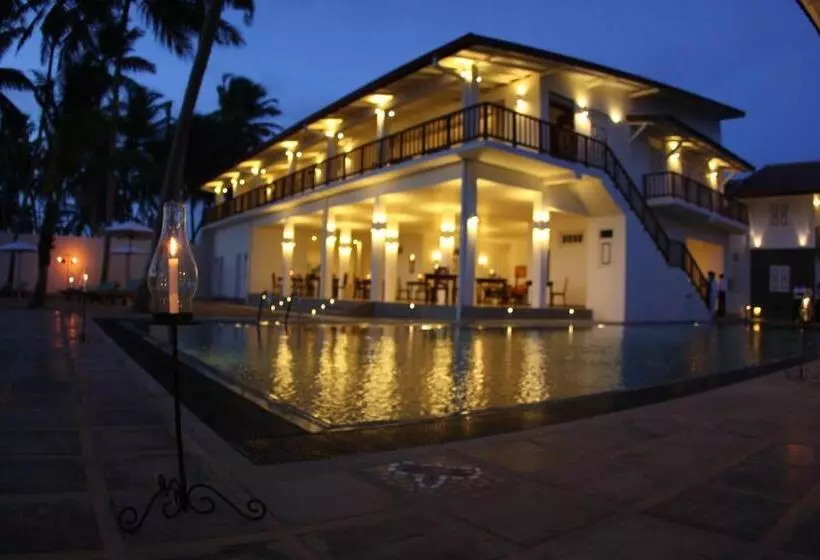 ホテル Oasis Ayurveda Beach