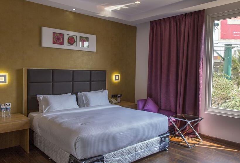 هتل Ramee Strand Inn