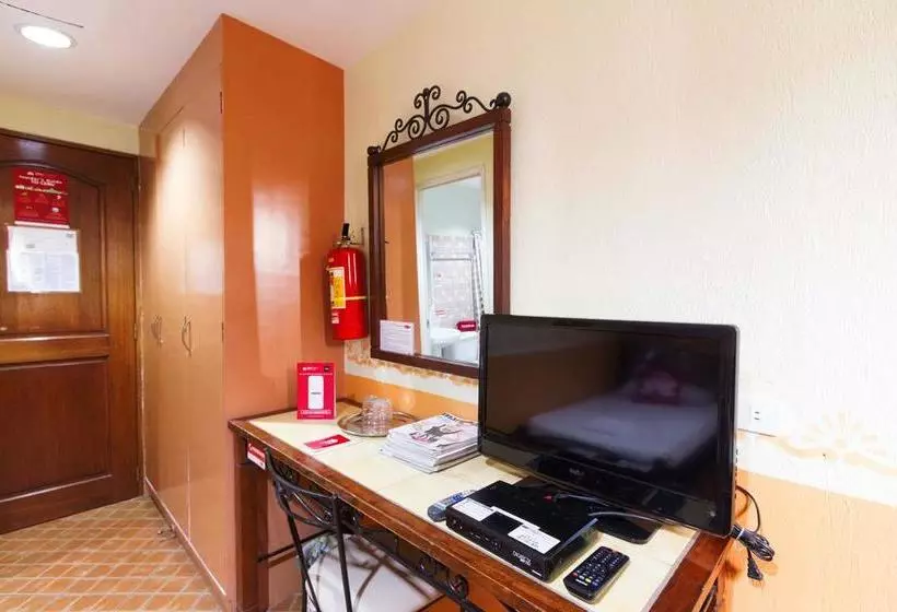ホテル Zen Rooms A. Villalon Drive