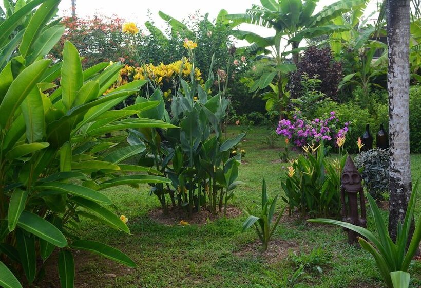 אתר נופש Dolce Uvita