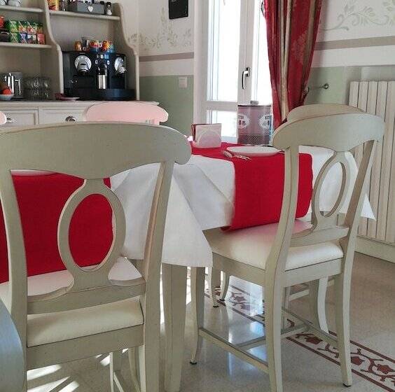 تختخواب و صبحانه Gruppo Luxe Domus Vigevano