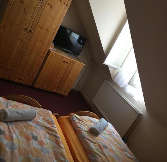 Aamiaismajoitus (B&B) Zita Haus