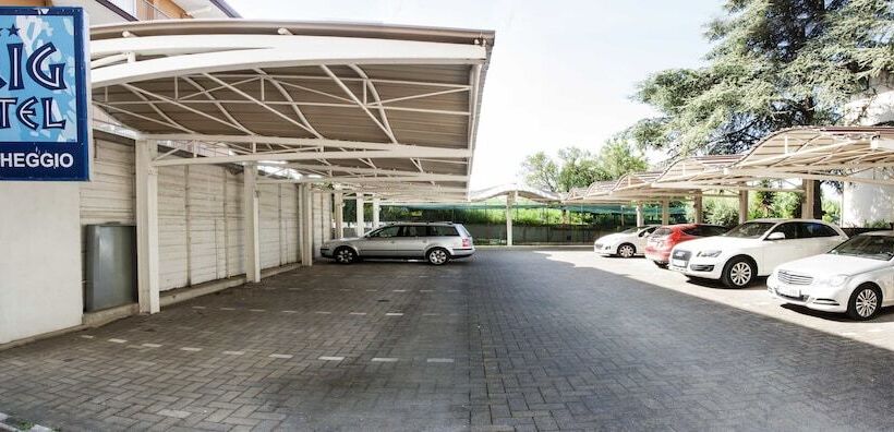 בית מלון כפרי Brig