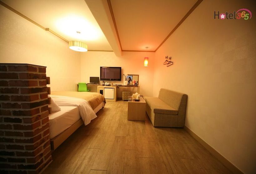 酒店 Chuncheon Myeongdong