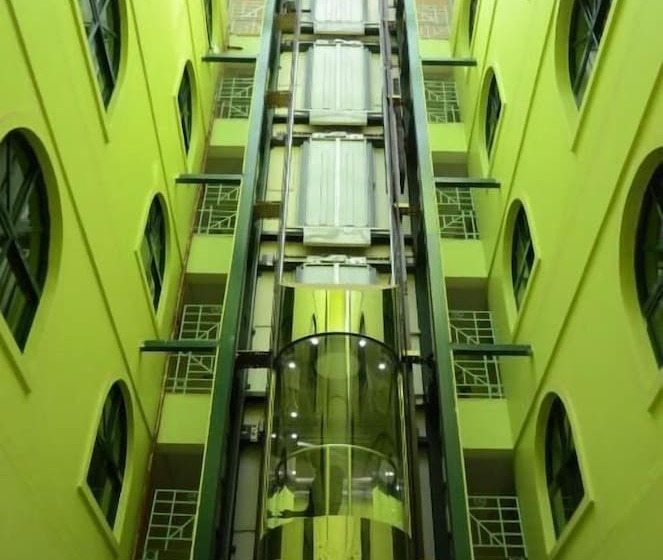 هتل Comfy Inn Eldoret