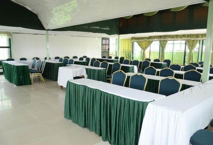 هتل Comfy Inn Eldoret