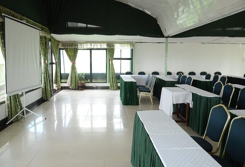 هتل Comfy Inn Eldoret