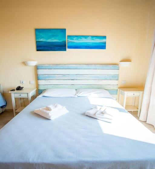 Отель Costa Paradiso