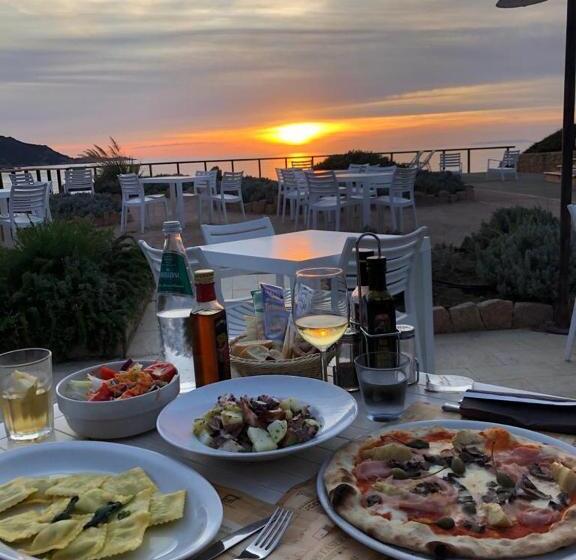 Отель Costa Paradiso