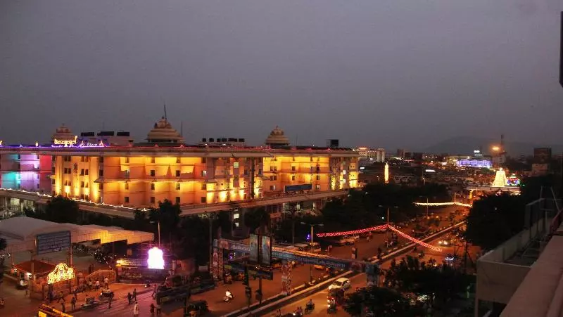 ホテル Govind Heights