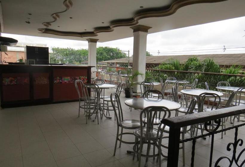 هتل Guateque Plaza