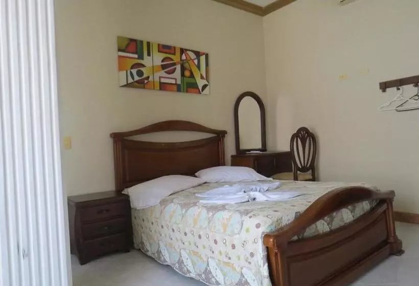 Hotelli Guateque Plaza