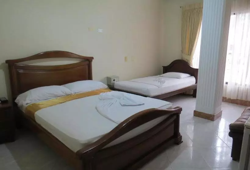 Hotelli Guateque Plaza