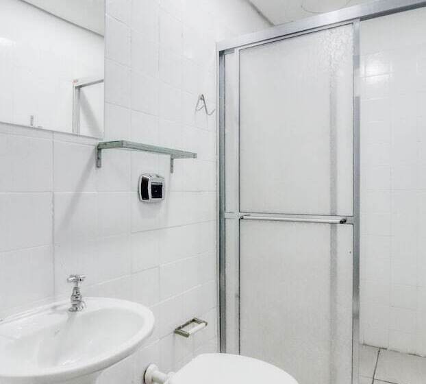 هتل Lancaster Poa