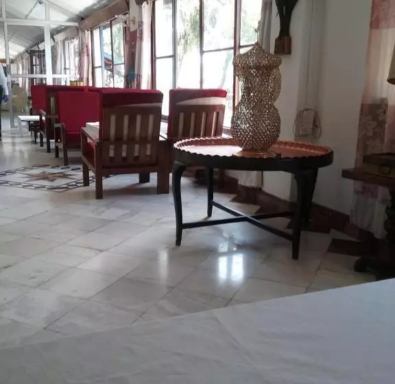 ホテル Mbeya