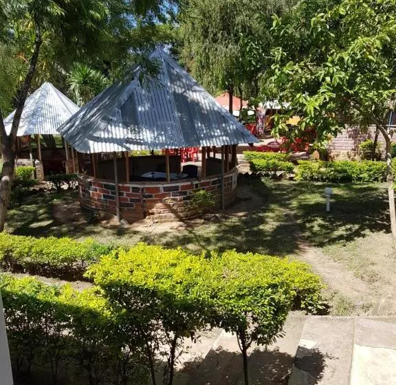 ホテル Mbeya