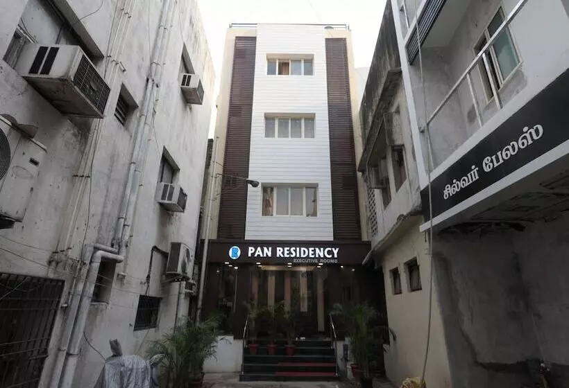 ホテル Pan Residency