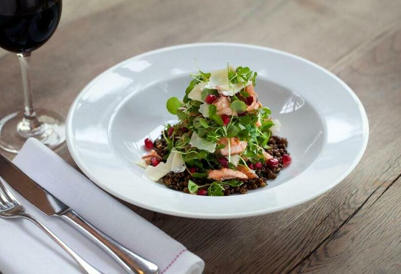 هتل The Grazing Goat