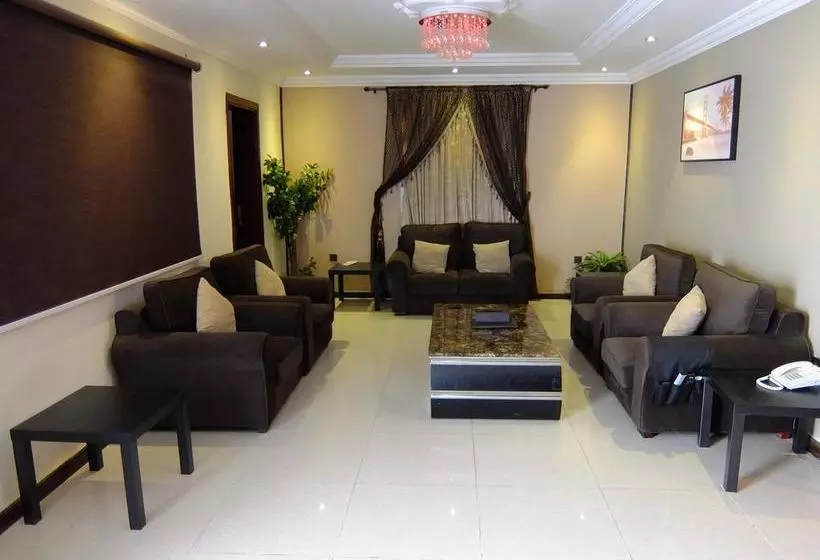 Mas Hotel And Suites