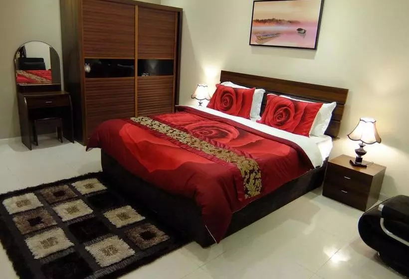 Mas Hotel And Suites