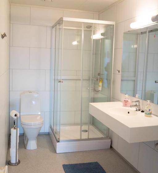 فندق على الطريق Mix Tana Spiseri Og Overnatting