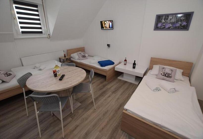 旅馆 Monteurzimmer Kirchheim Teck