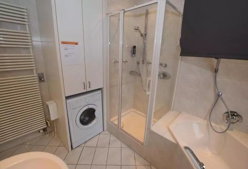 ユースホステル Monteurzimmer Kirchheim Teck