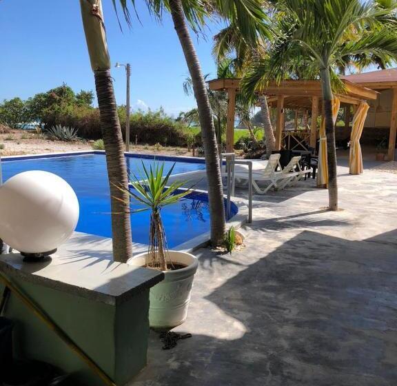 تختخواب و صبحانه Al Mare