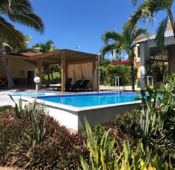 تختخواب و صبحانه Al Mare